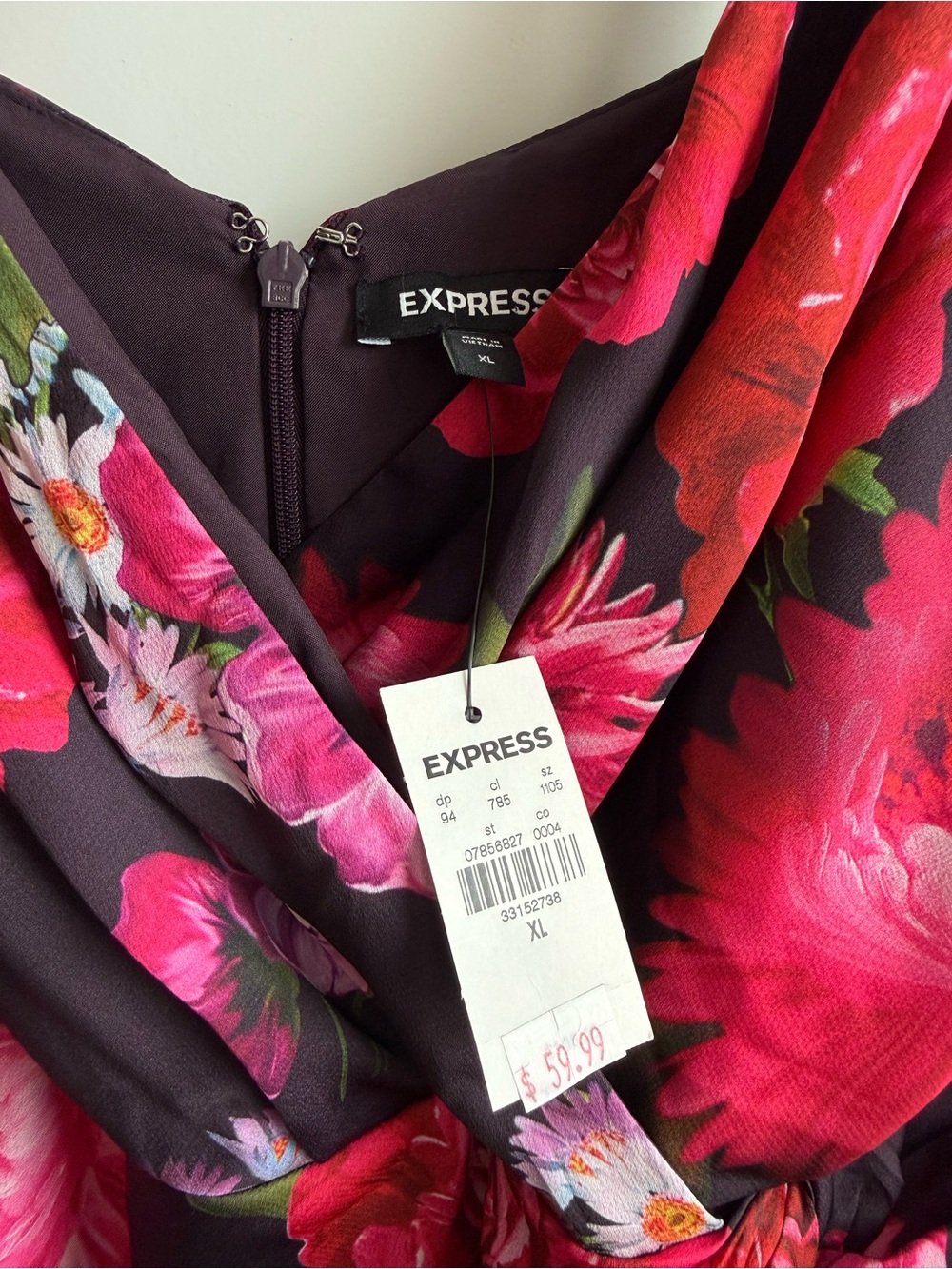 Express NWT Floral High-Low Wrap Dress Sz XL - Picture 3 of 3